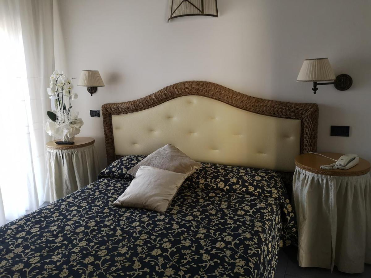 Hotel Alba Misano Adriatico Extérieur photo